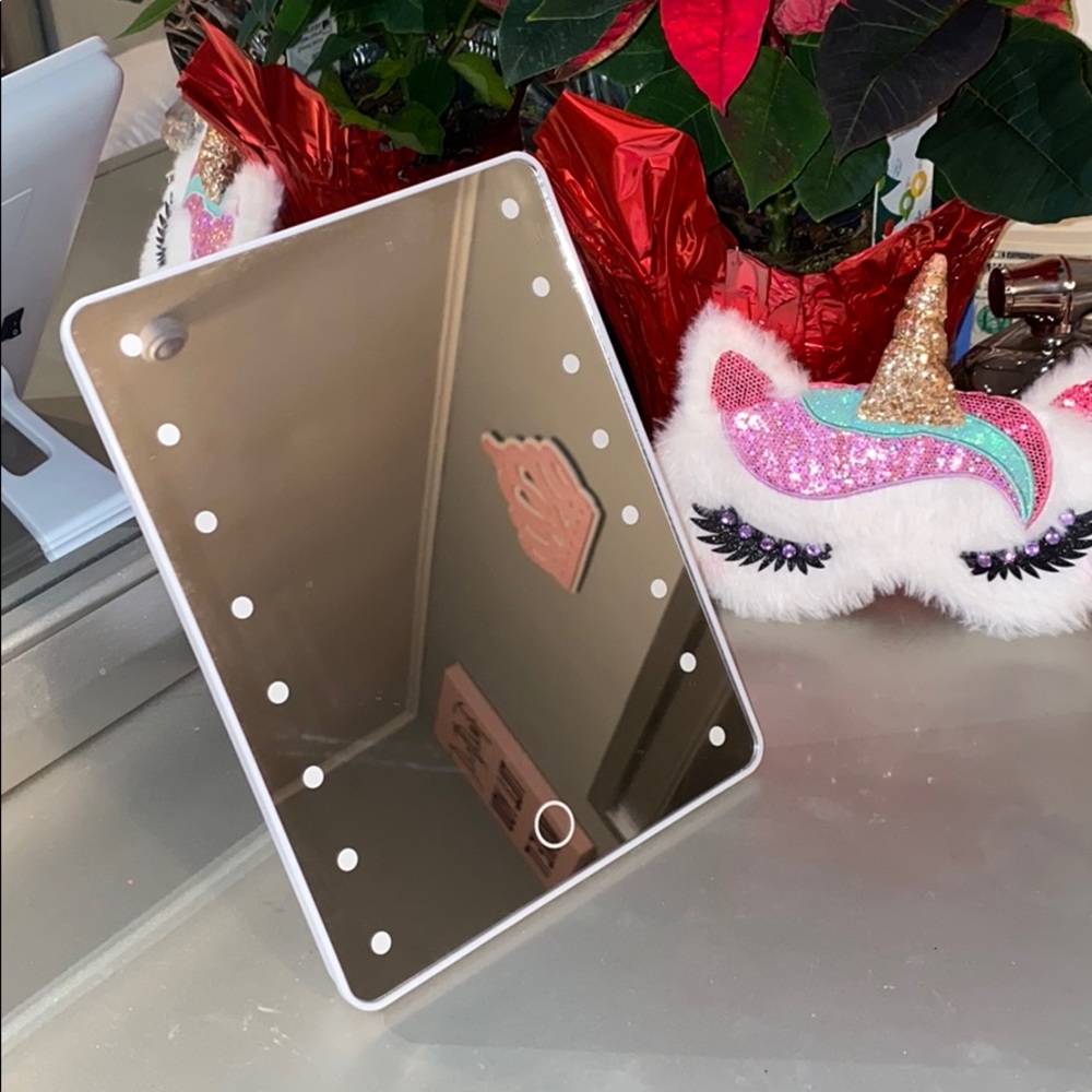 light up mirror